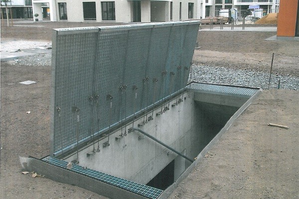 Gas Springs Gratings Emergency-Exit Access for Fire Brigade to Underground Parking
